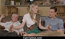 Velipuoli ja isäpuoli harrastavat kolmen kimppaa tytärpuolensa kanssa kotitekoisessa videossa